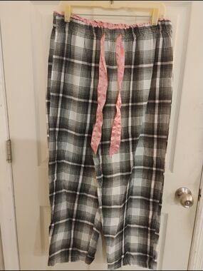 Alfani Black & White Plaid Pajama Pants with Pink Satin Waist Tie